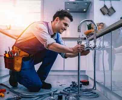 We are offering Expert Plumbing Services - 九游娱乐